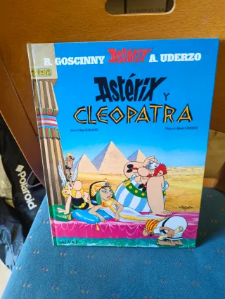 Astérix y Cleopatra (Asterix) (Spanish Edition)