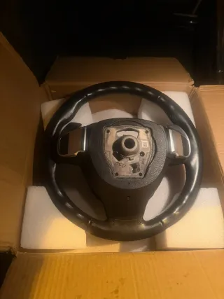 Volante BMW F10 Original