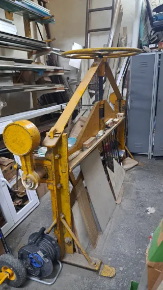 Plegadora de chapa industrial