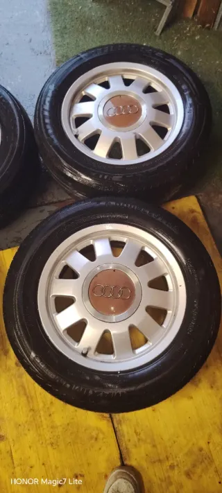 Llantas Audi 195/65/15 5 tornillos