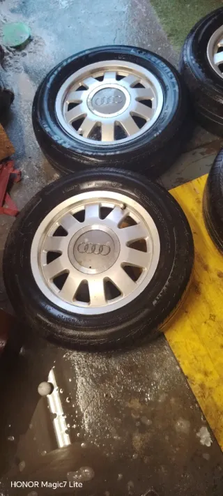 Llantas Audi 195/65/15 5 tornillos