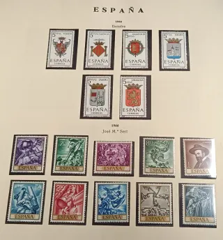 9 Álbumes Sellos España desde 1965  a 2019