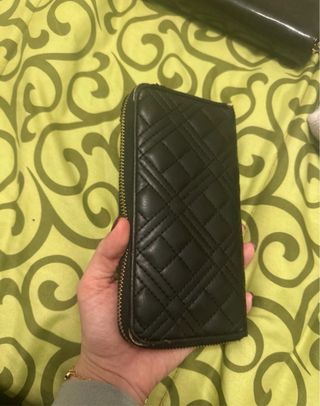 Portafoglio Love Moschino nero trapuntato