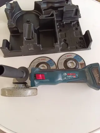 AMOLADORA BOSCH PROFESIONAL GWS 18V-10