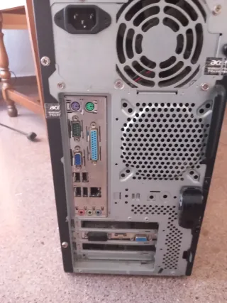 Torre PC Acer Aspire Negra