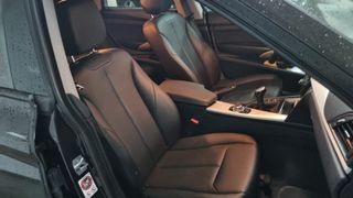 BMW Serie 3 GT -BOLA REMOLQUE-ETIQ C