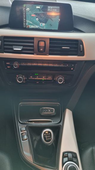 BMW Serie 3 GT -BOLA REMOLQUE-ETIQ C