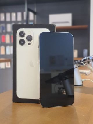 IPHONE 13 PRO MAX 256GB PLATA 100% BATERIA.,.,