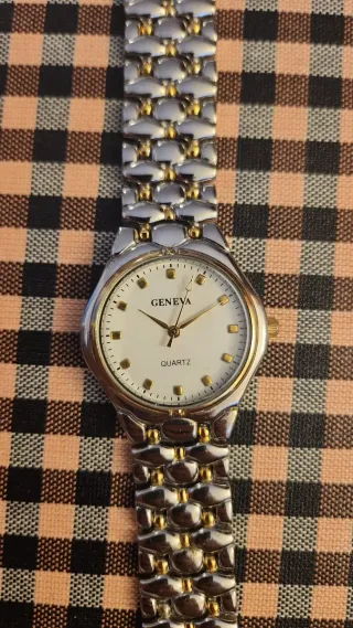 Reloj Geneva Mujer Oro y Plata. SIN PILA