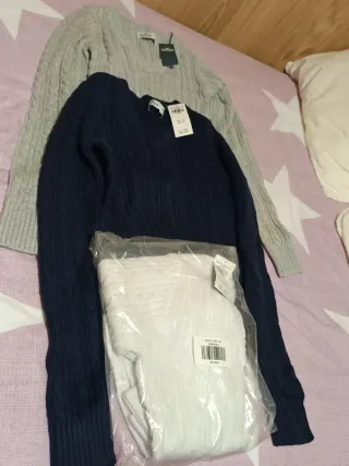 3 Jerséis Hollister Talla XXX