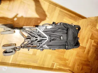 Silla de paseo bebé negra