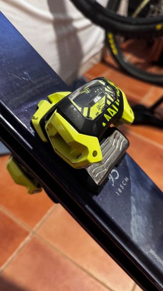 Esquís Freeride Armada Invictus 95