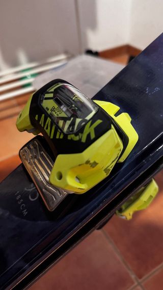 Esquís Freeride Armada Invictus 95