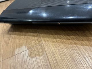 PlayStation 3 Slim 500GB Negra