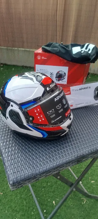 Casco LS2 Advant II FF910 triple Talla M.  Pinlock