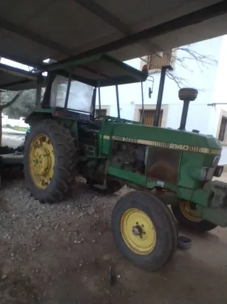 Tractor John Deere 2140 90cv Con retovato