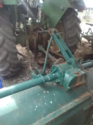 Tractor John Deere 2140 90cv Con retovato