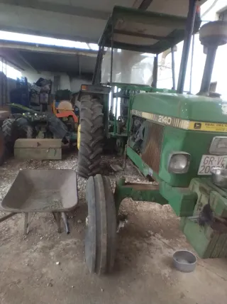 Tractor John Deere 2140 90cv Con retovato