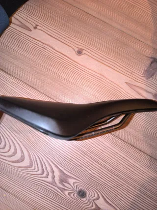 Sella Fizik Aliante Tempo R3 145mm