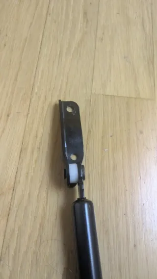 Amortiguadores Maletero Toyota Celica T16