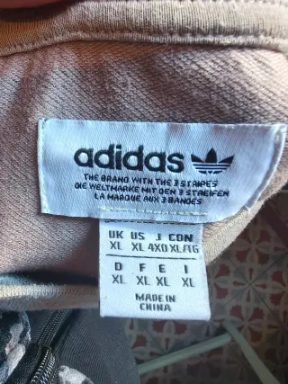 Camiseta Adidas Beige Talla XL