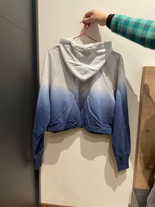 Chaqueta Hollister Crop Degradada Azul/Blanco