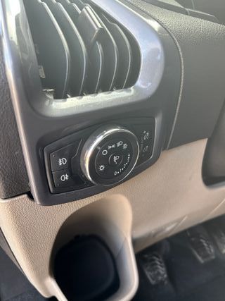 FORD TOURNEO CUSTOM TITANIUM 9 PLAZAS