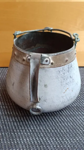 Caldero antiguo estilo rústico decoración