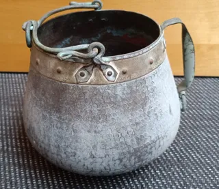 Caldero antiguo estilo rústico decoración