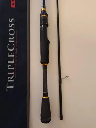 Caña Major Craft Triple Cross Rock Fish Style