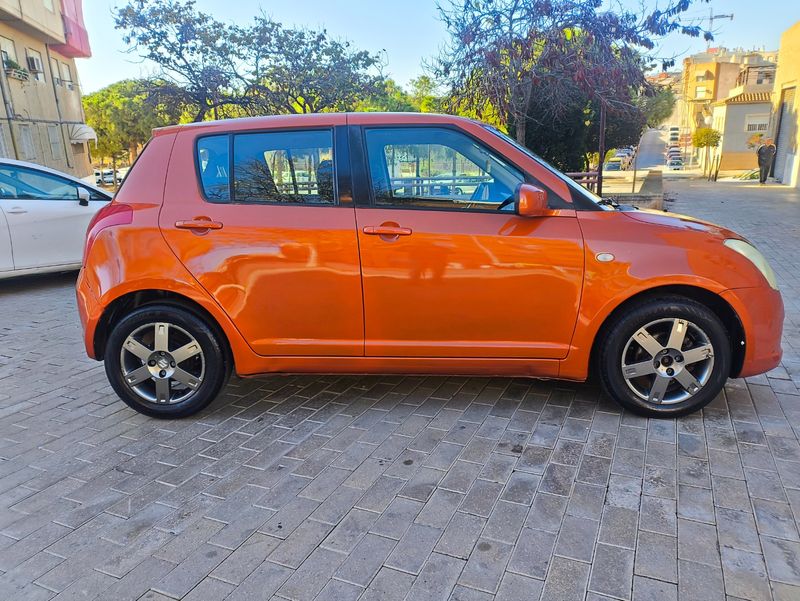 Suzuki Swift 1.3 GL 3p 2006, foto 8