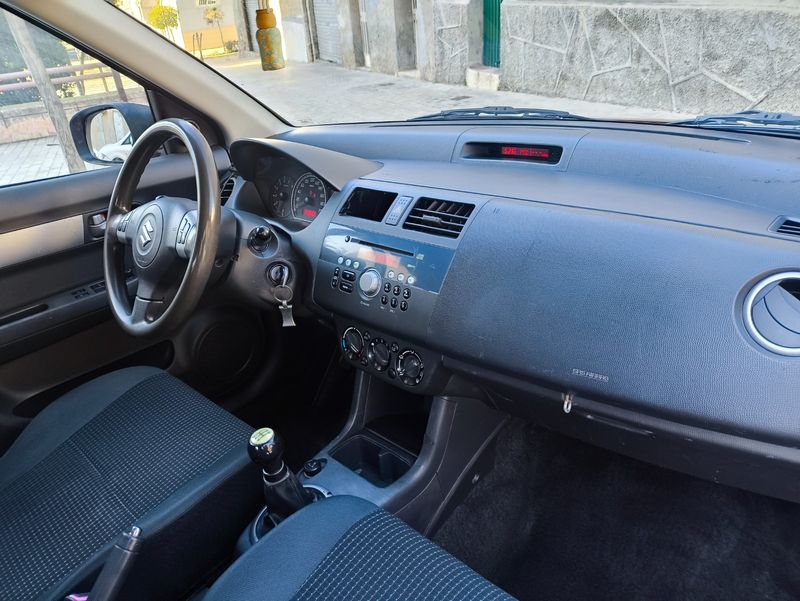 Suzuki Swift 1.3 GL 3p 2006, foto 17