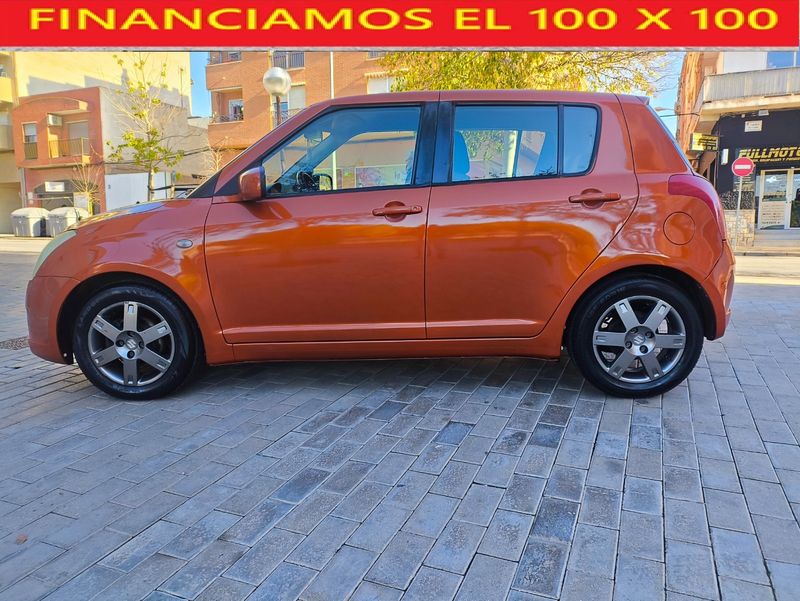 Suzuki Swift 2006 - foto 1