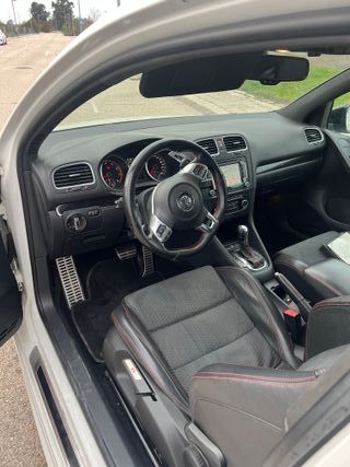 Volkswagen Golf gti 35 aniversario