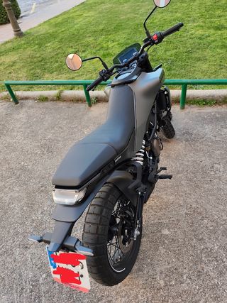 Husqvarna Svartpilen 125 ABS 2024