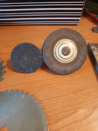 Discos sierra y piedra amolar