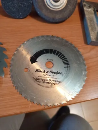 Discos sierra y piedra amolar