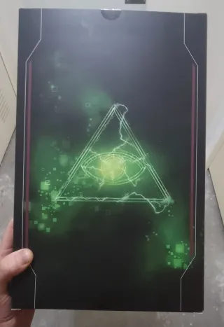 Hot Toys Mysterio Spider-Man Far From Home Caja