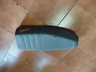 Asiento Derbi Variant
