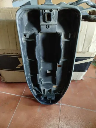 Asiento Derbi Variant