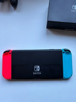 Nintendo Switch OLED Completa en perfecto estado