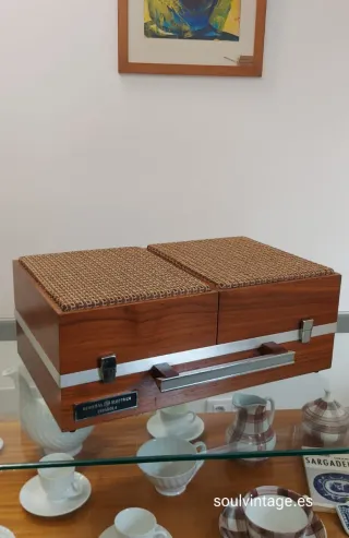 Tocadiscos General Eléctrica 1968