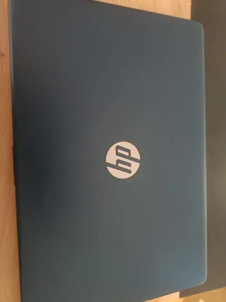 Ordenador HP Plata y Azul