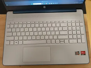 Ordenador HP Plata y Azul