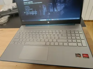 Ordenador HP Plata y Azul