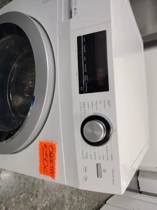 Lavadora Haier Blanca. L178