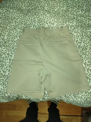 Bermudas Zara Beige