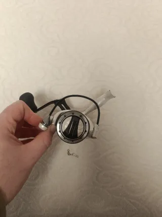 Carrete de pesca HART blanco