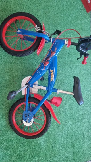Bicicleta Infantil Spiderman Azul y Roja