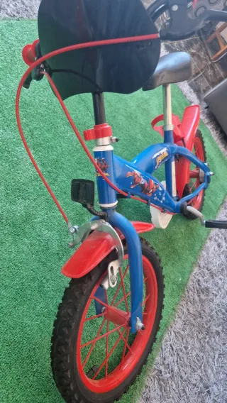Bicicleta Infantil Spiderman Azul y Roja